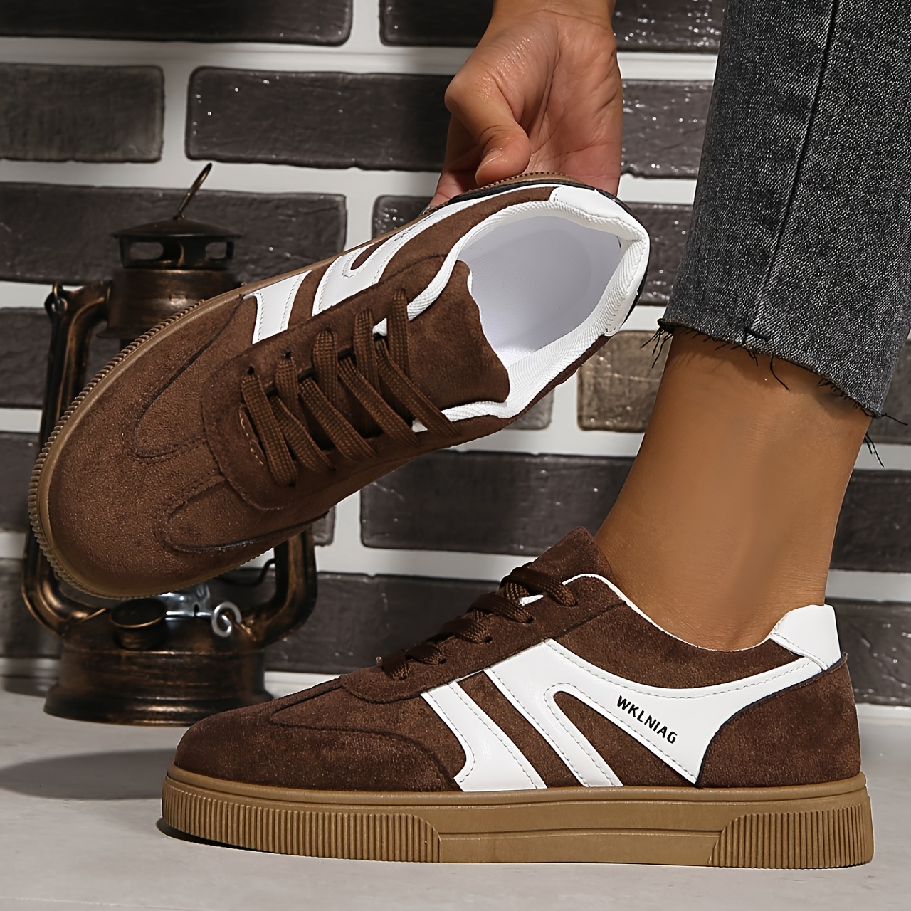 Women's Low-Top Sneakers