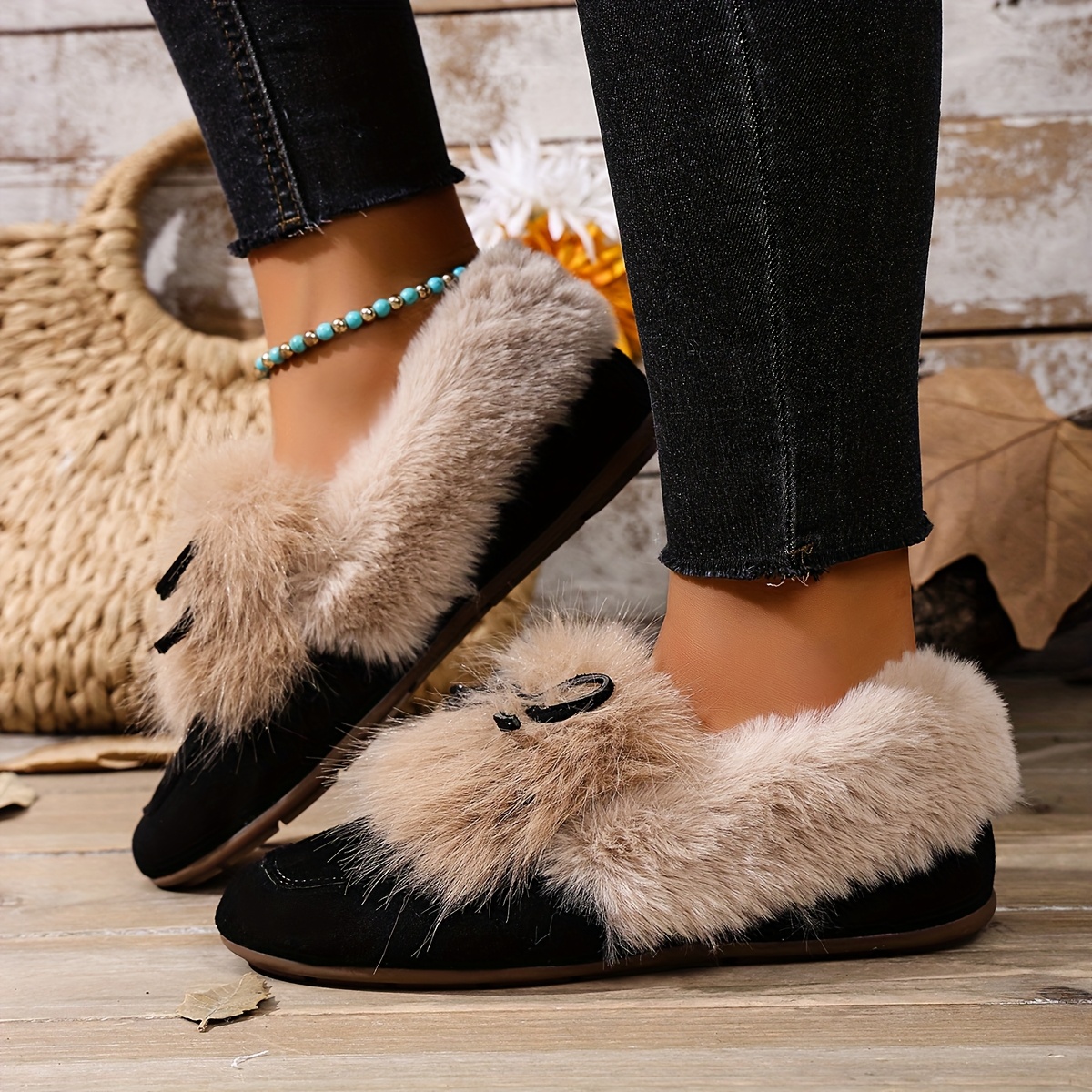 Women's Winter Slippers with Bow Accent