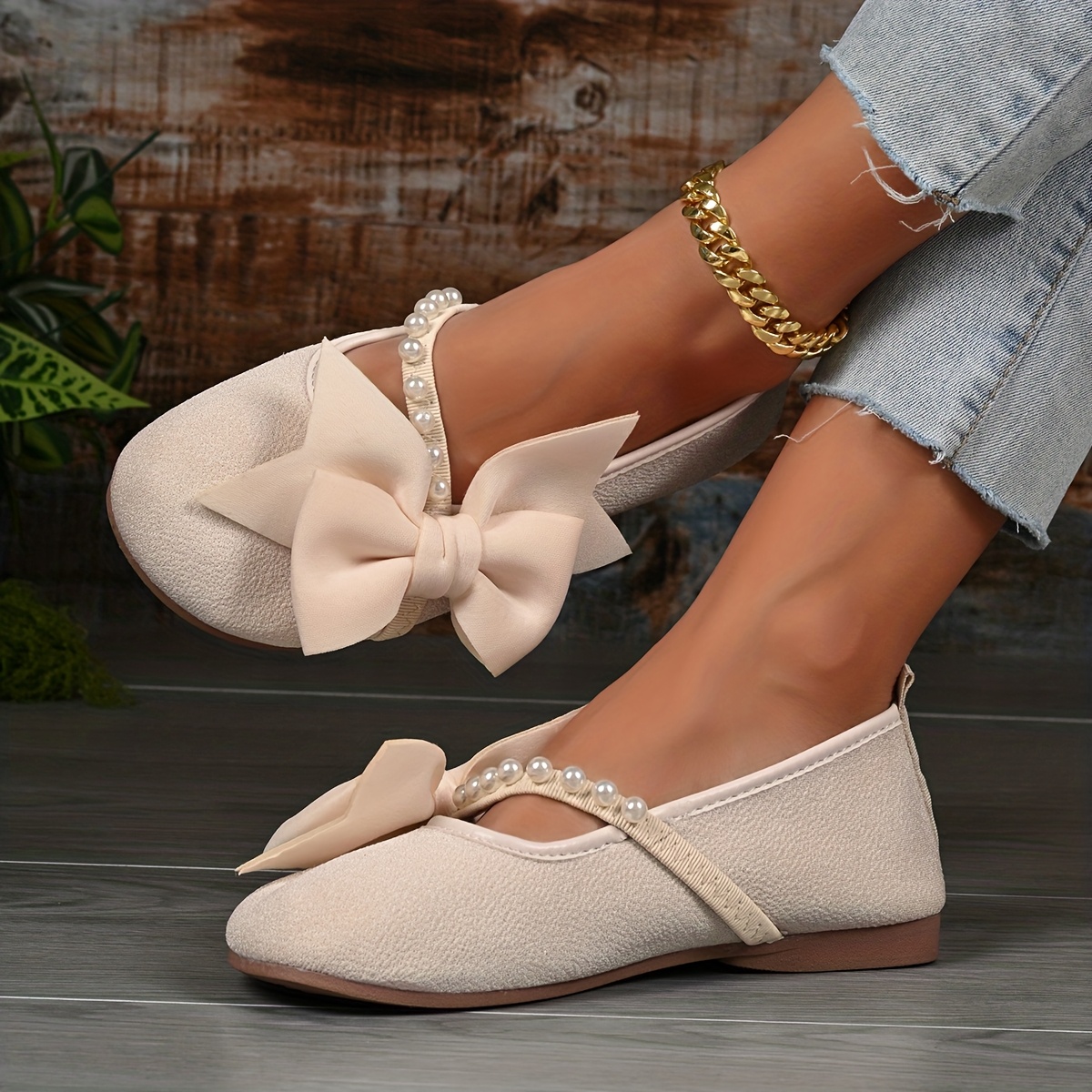 Women's Bow & Pearl Loafers