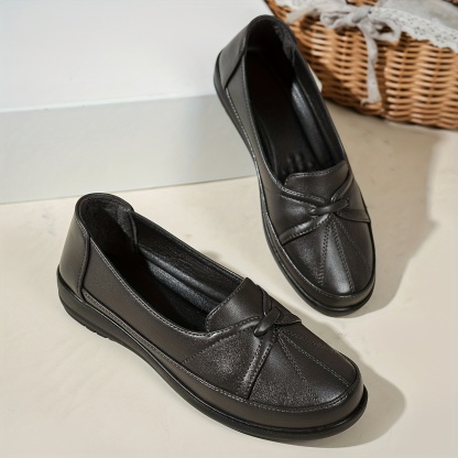 Women's Large Size Slip-On Penny Loafers