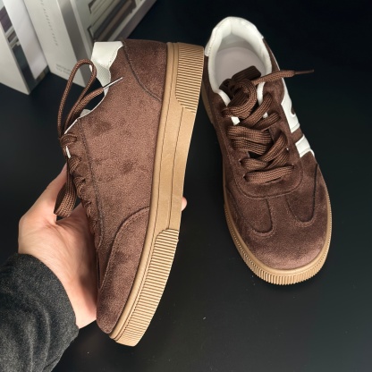 Women's Low-Top Sneakers