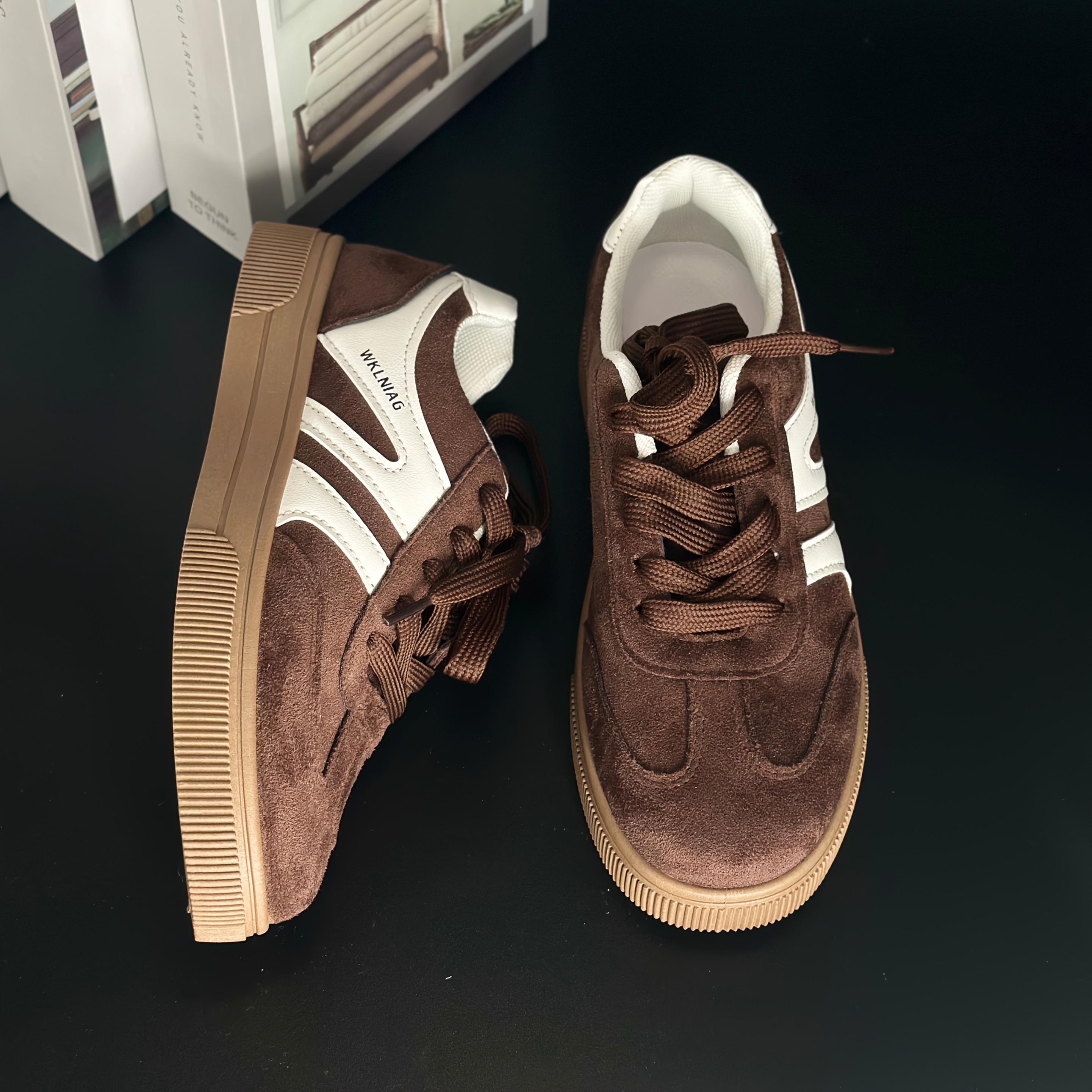 Women's Low-Top Sneakers