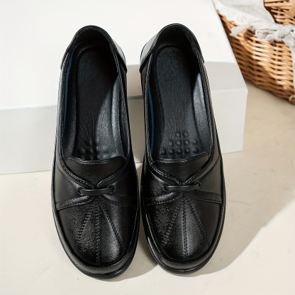 Women's Large Size Slip-On Penny Loafers