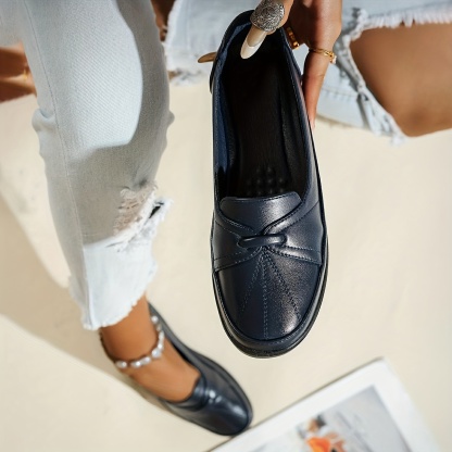 Women's Large Size Slip-On Penny Loafers