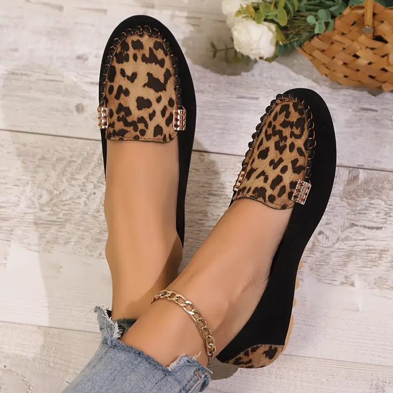 Women's Leopard Print Patchwork Loafers