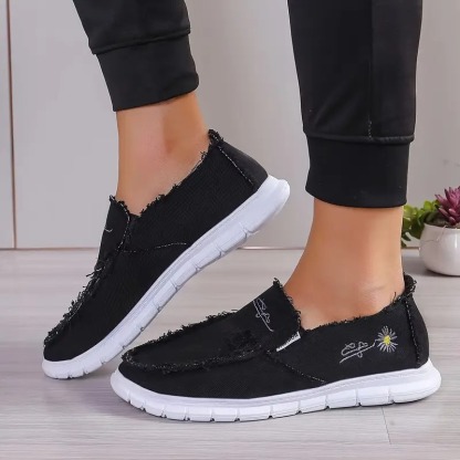 Women's Floral Cutout Oxford Flats