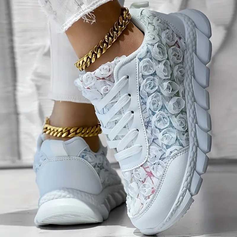 3D Rose Lace-up Casual Sneakers