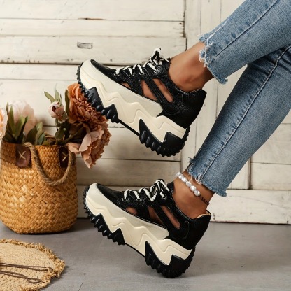 Women's Casual Lace-Up Platform Sneakers