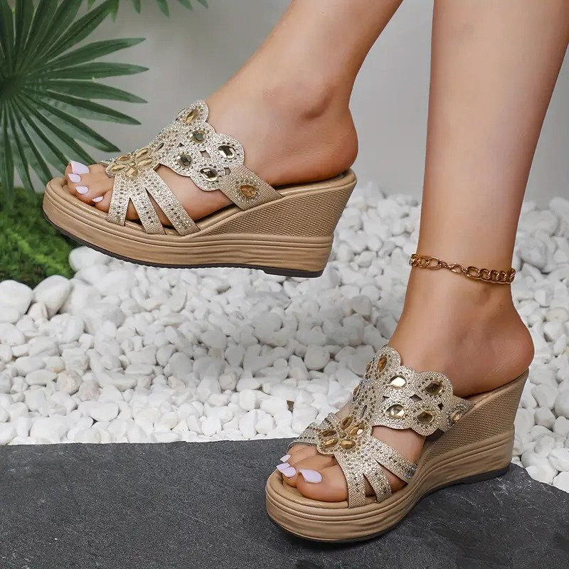 Rhinestone Decor Wedge Heeled Sandals