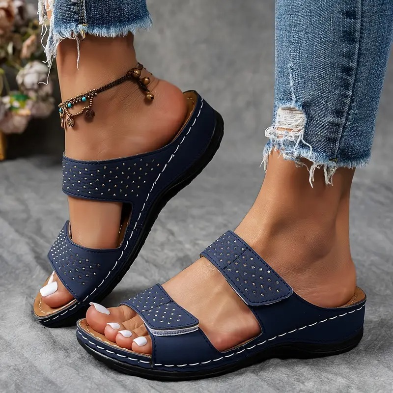 Women's Cushioned Mid-Heel Platform Sandals