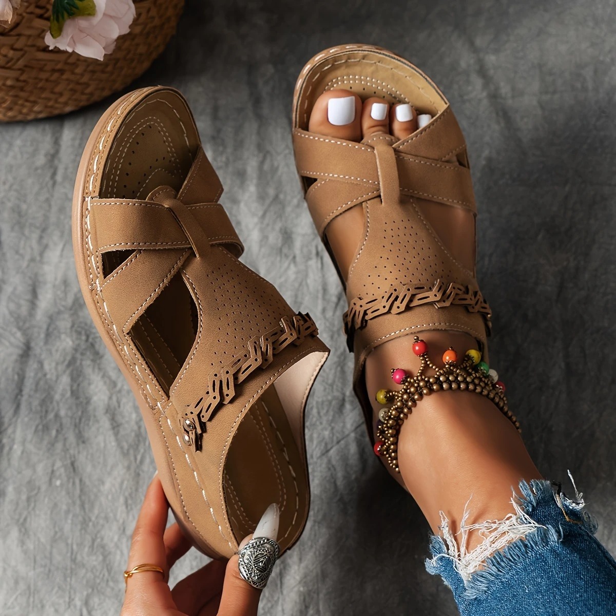 Women's Cut-out Wedge Slide Shoes