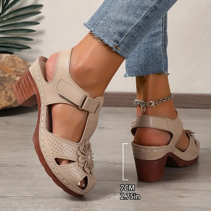 Women's Stylish Flower Chunky Heel Sandals