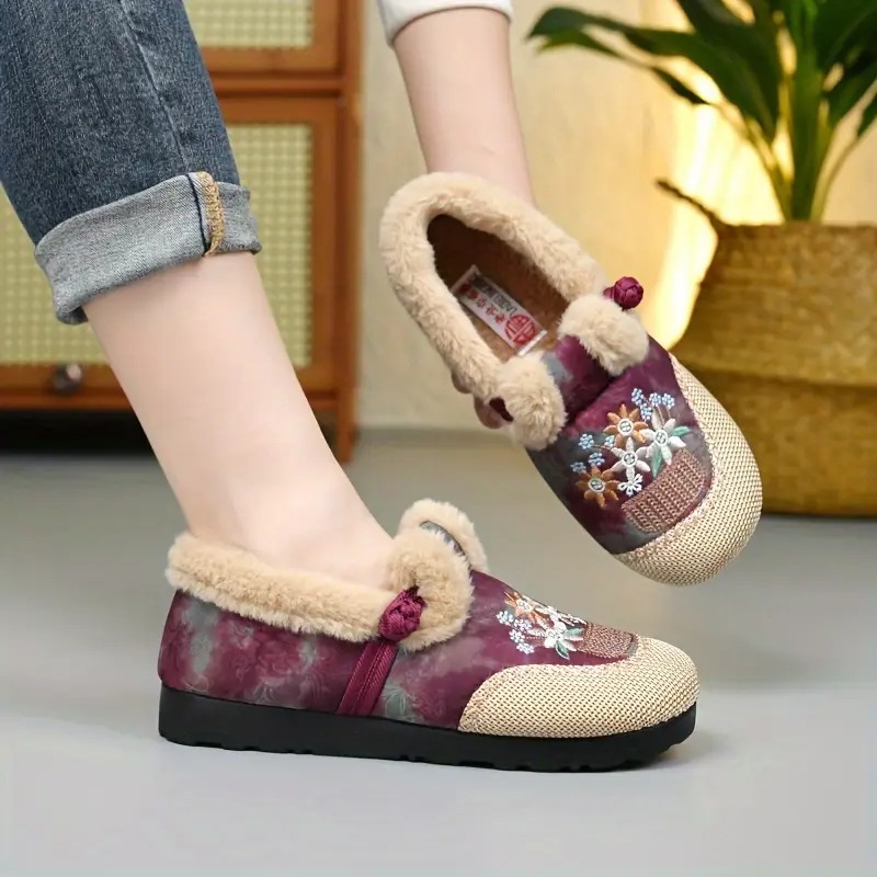 Women's Ethnic Floral Slip-On Boots