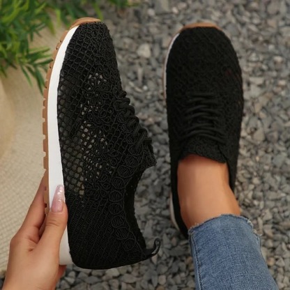 Floral Embroidery Casual Sneakers