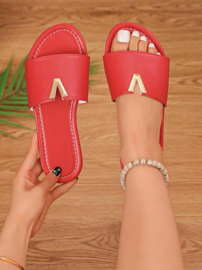 Women's Flat Sandals