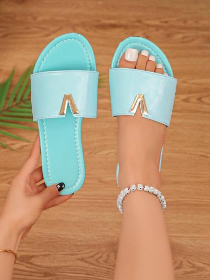 Women's Flat Sandals