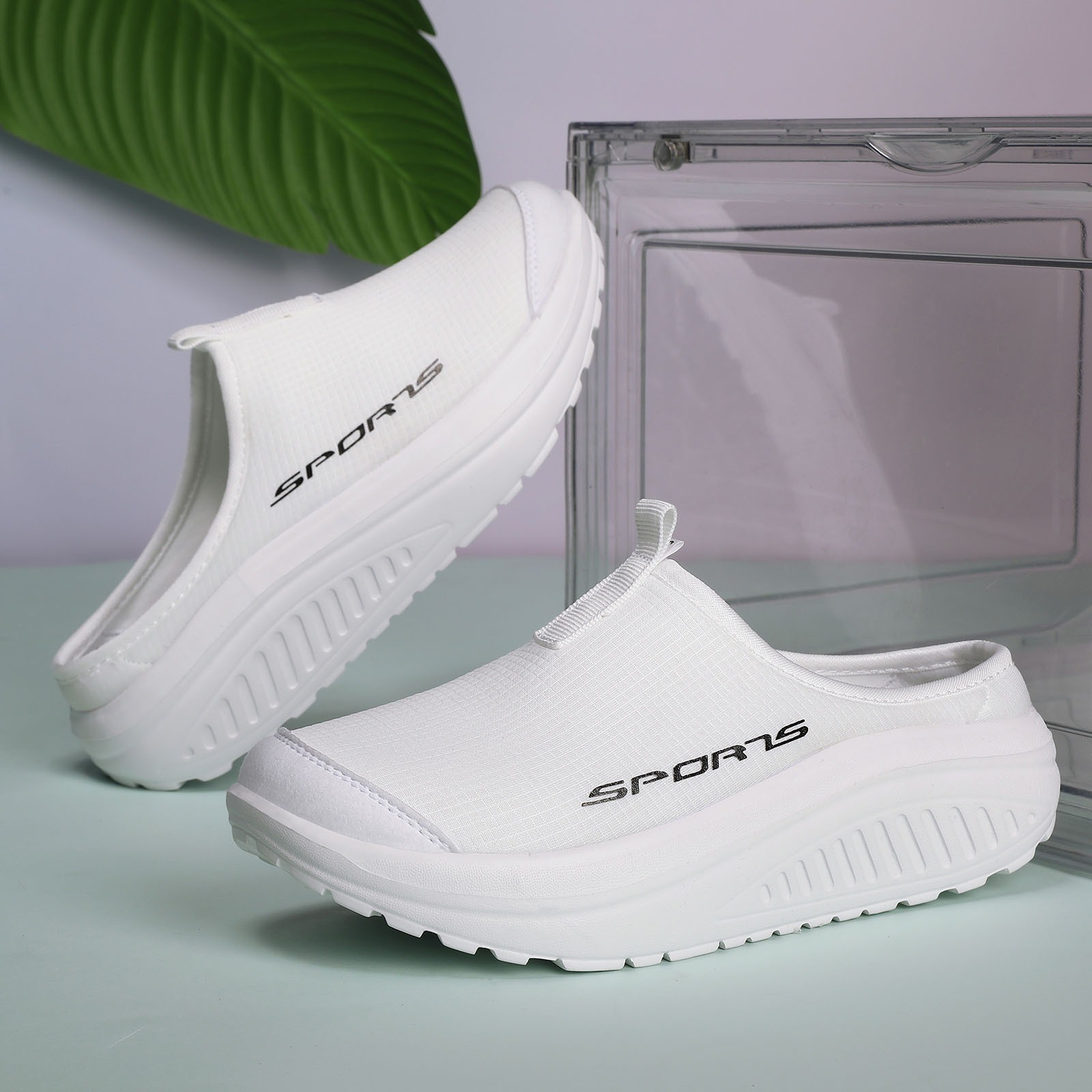 Women's Breathable Mesh Slip-On Sneakers