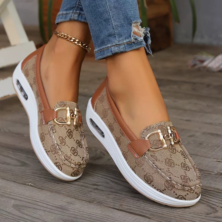 Women's Metallic Buckle Casual Loafers