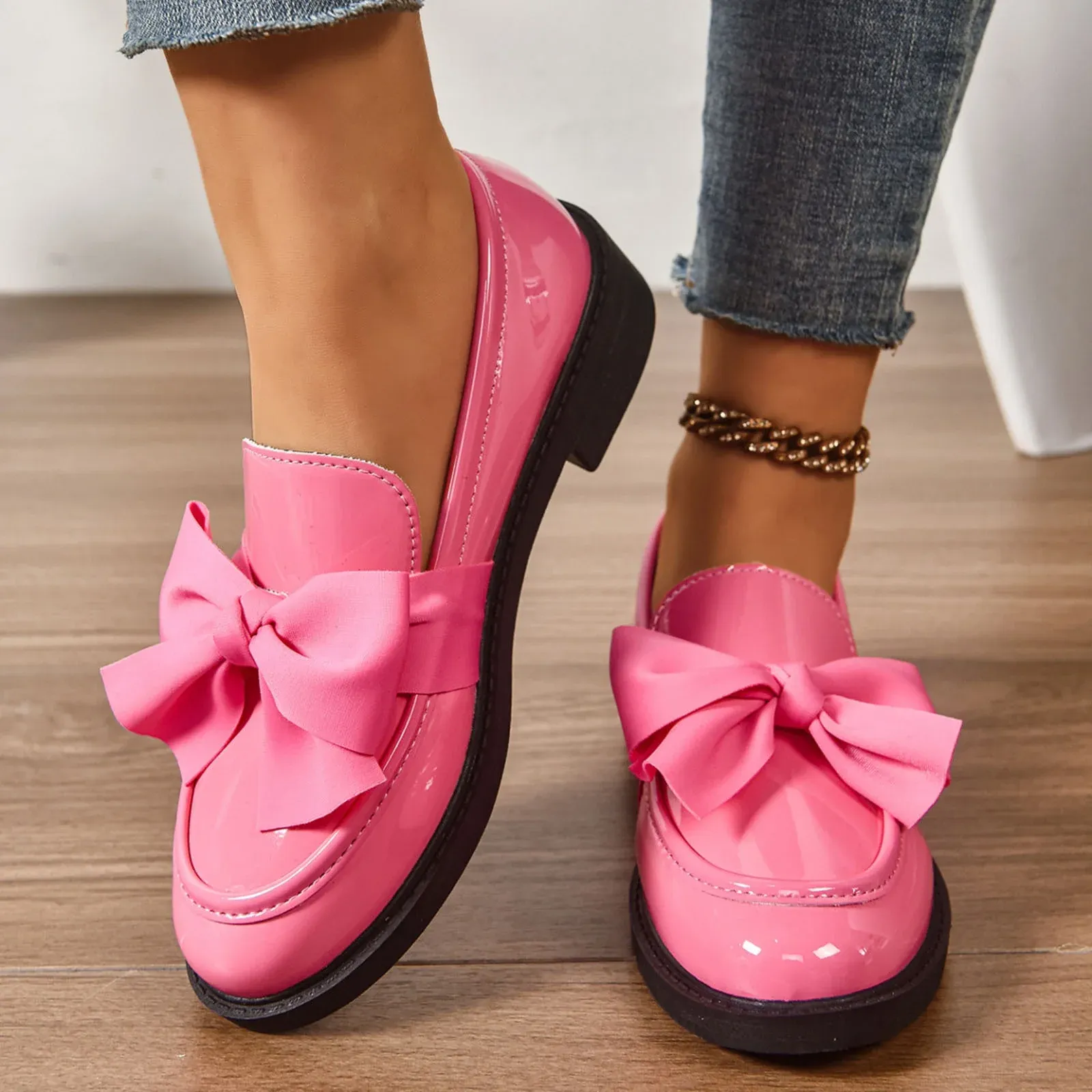 Black Ladies Casual Leather Shoes