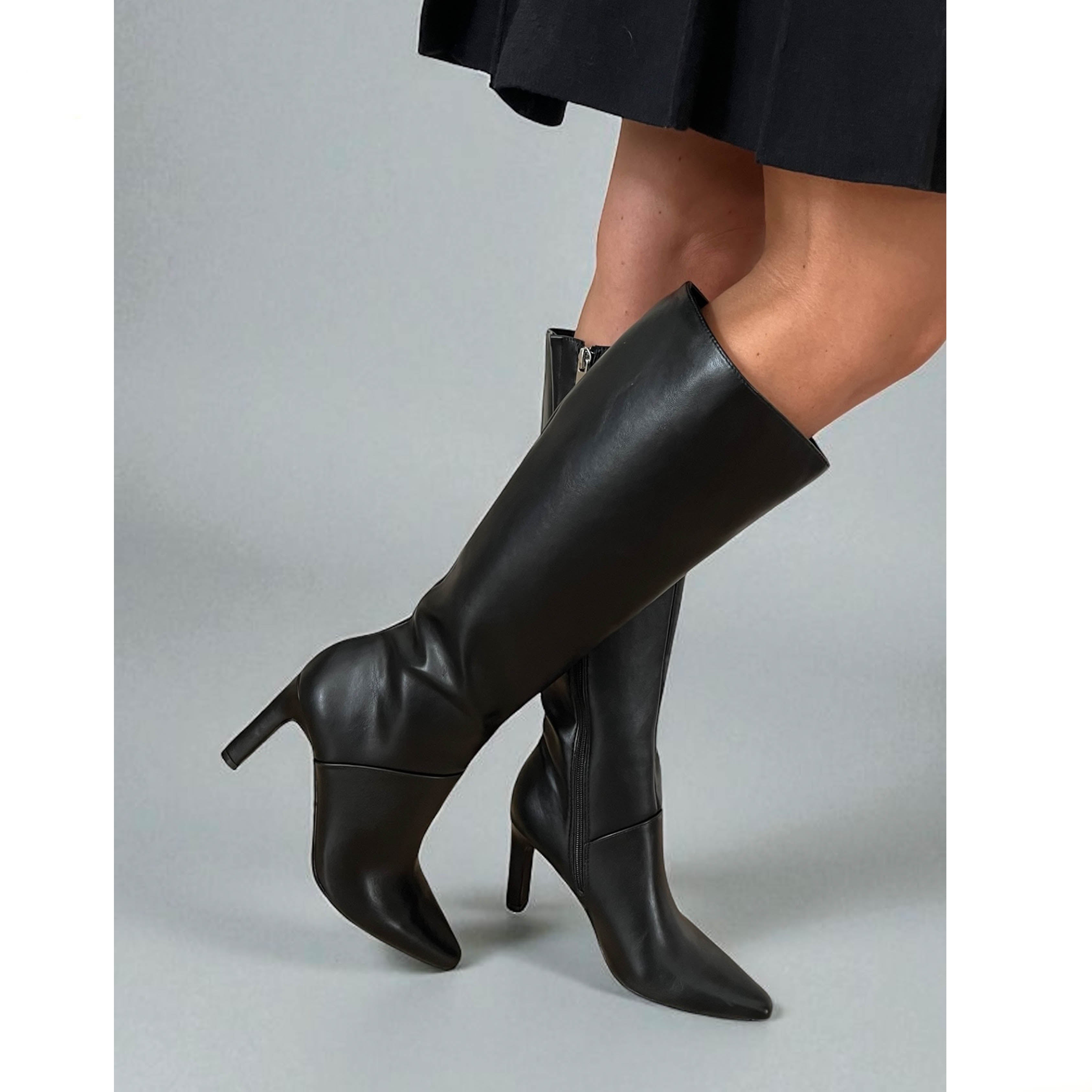Women's Knee High Heeled Boot