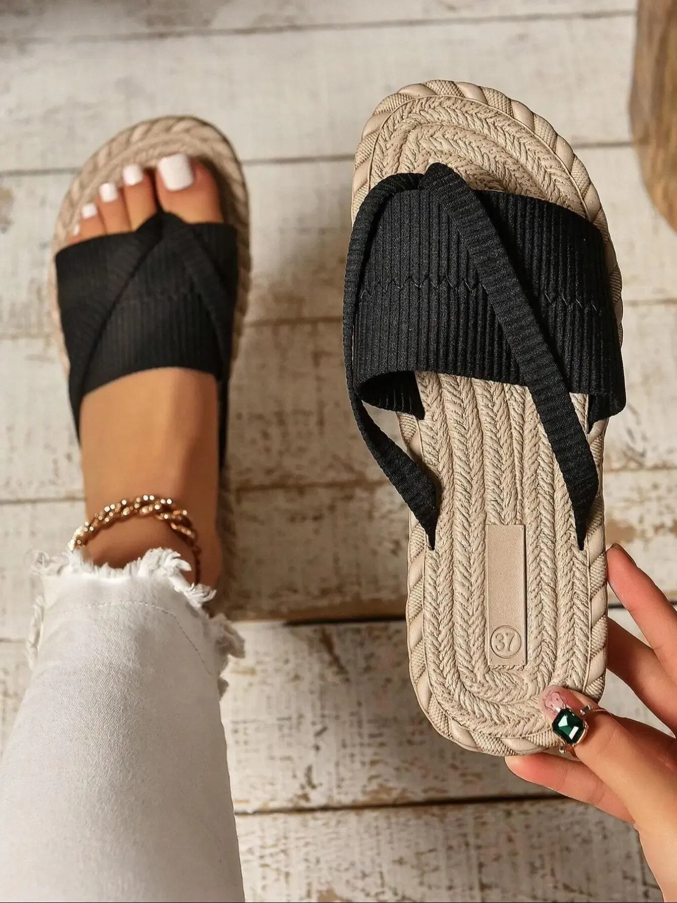 Women's Fashion Beach Summer Flip Flops