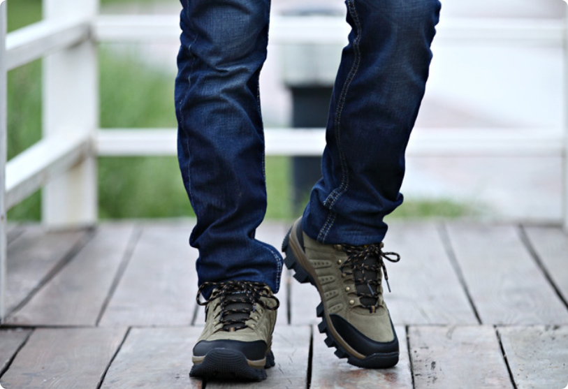 Men's Waterproof Protective Lightweight Cushioned Roomy Fit Pressure-Relief Safety Hiking Shoes