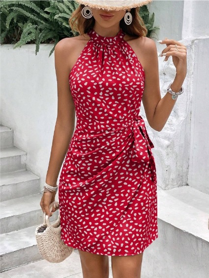 Women's polka dot pleated dress