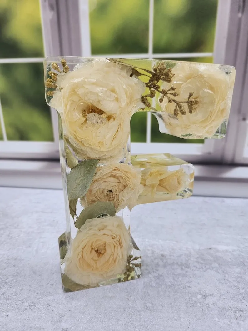 🌸 Flowers Resin Night Light