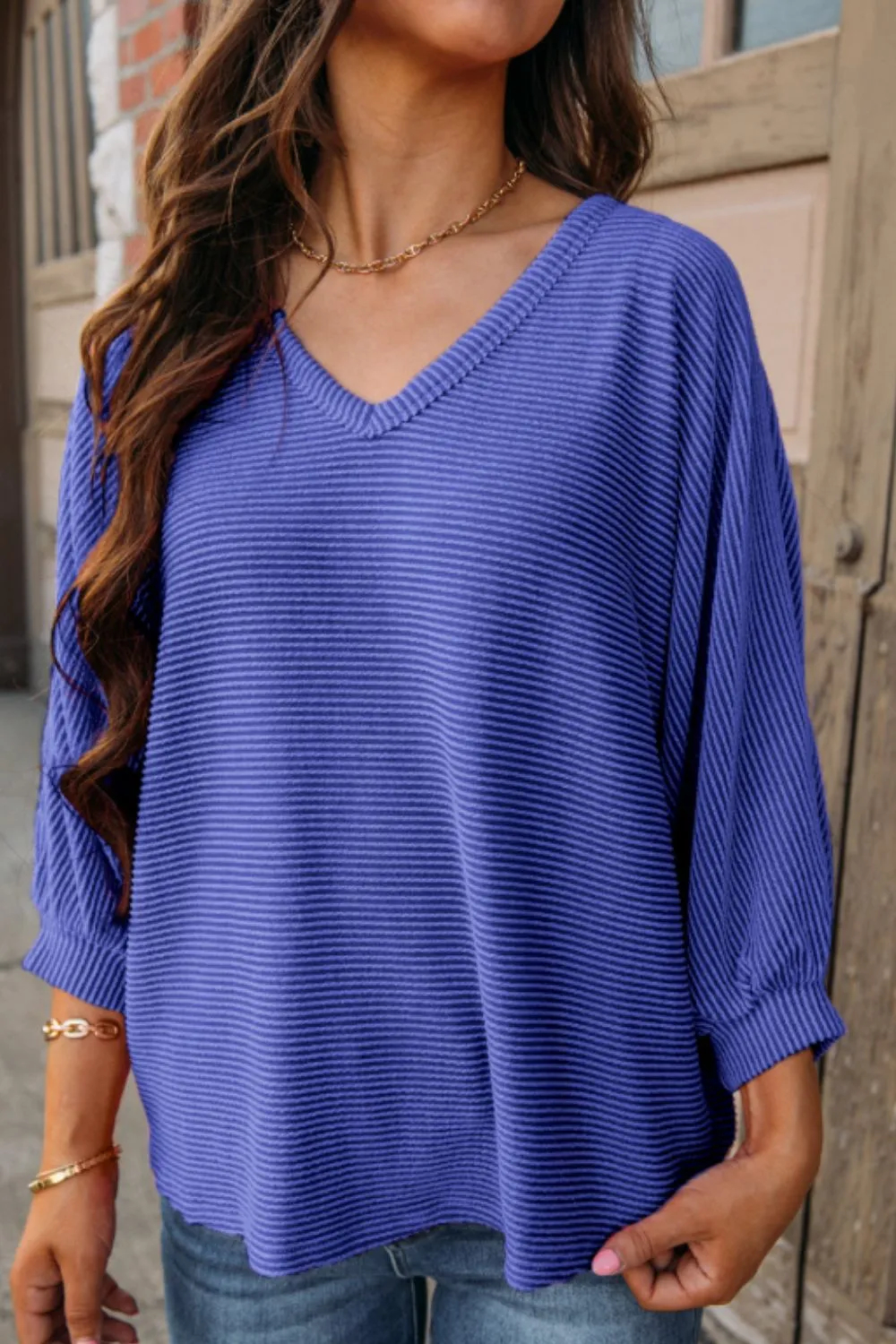 Women's Texture V-Neck Long Sleeve Top