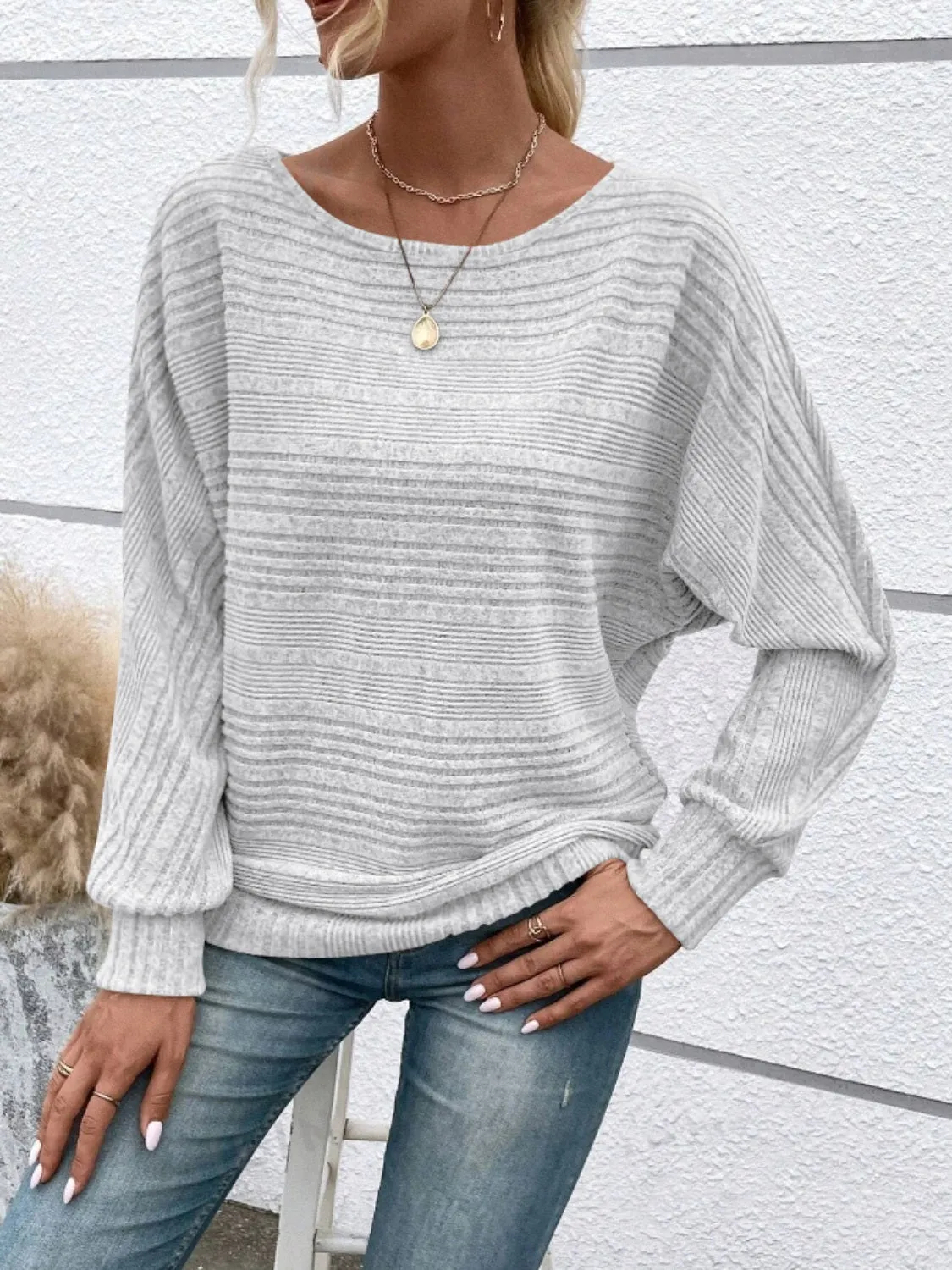 Women's Round Neck Long Sleeve Top