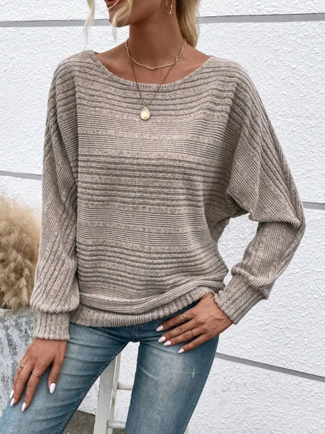Women's Round Neck Long Sleeve Top