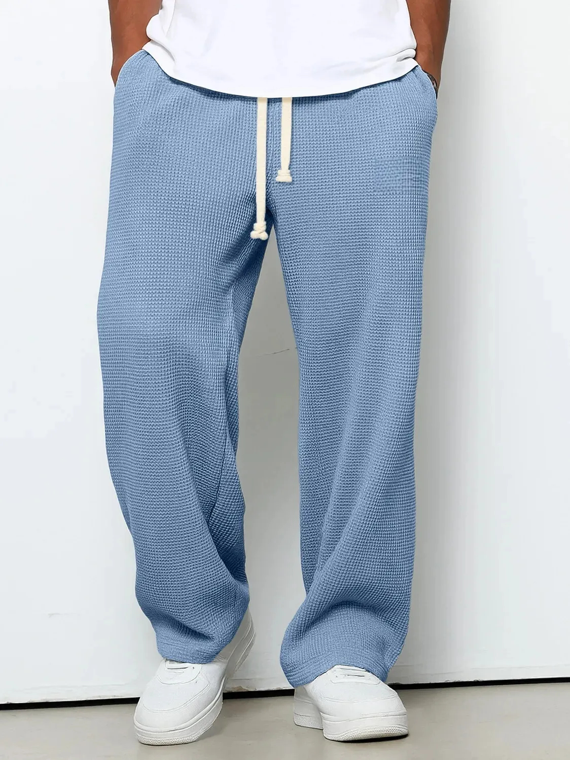 Men Can’t Get Enough of These Cozy Cashmere Pants