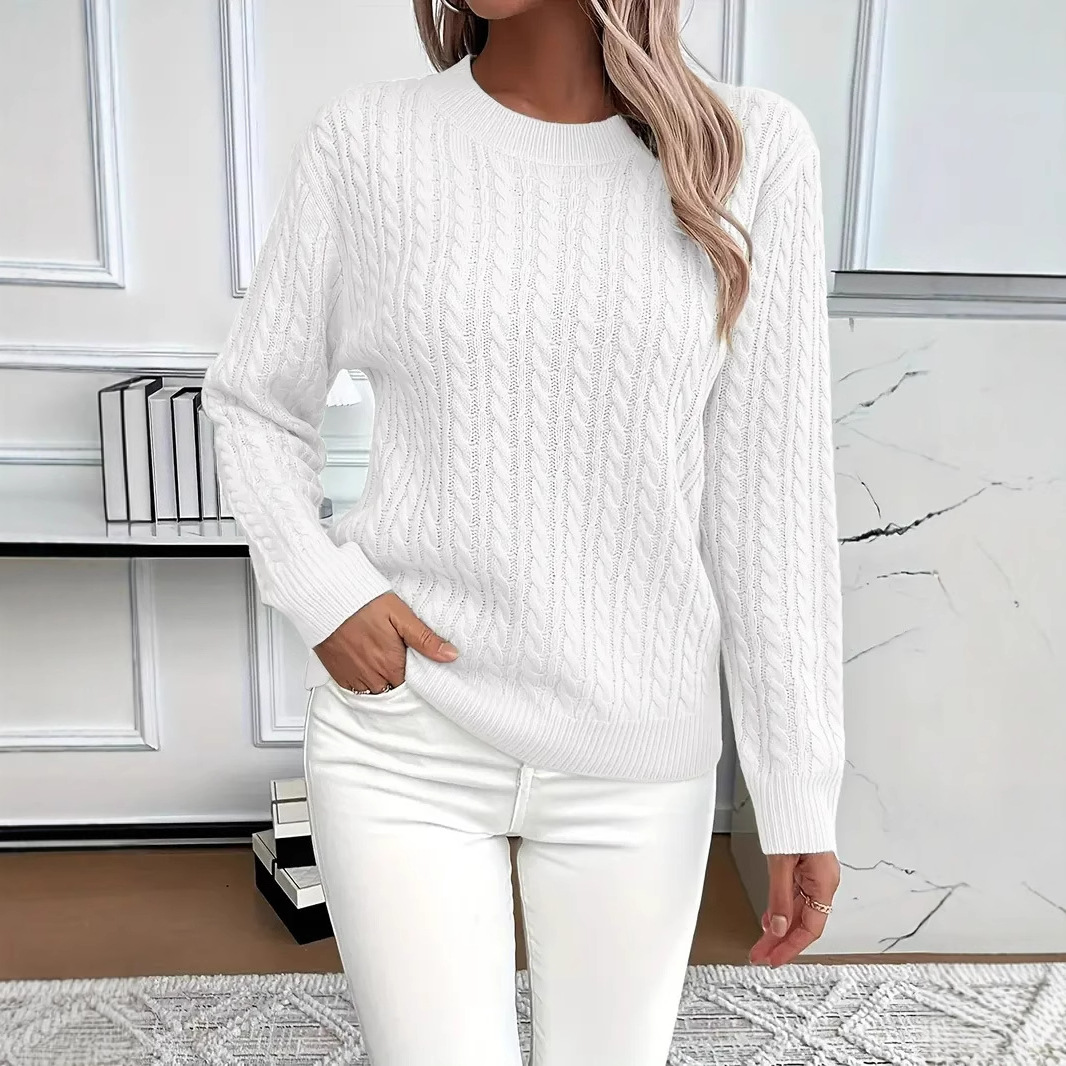 Women's classic cable knit crew neck sweater
