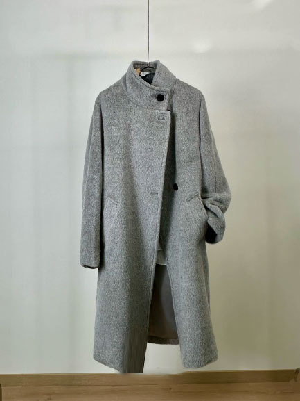 Women's long single-breasted wool coat with stand collar