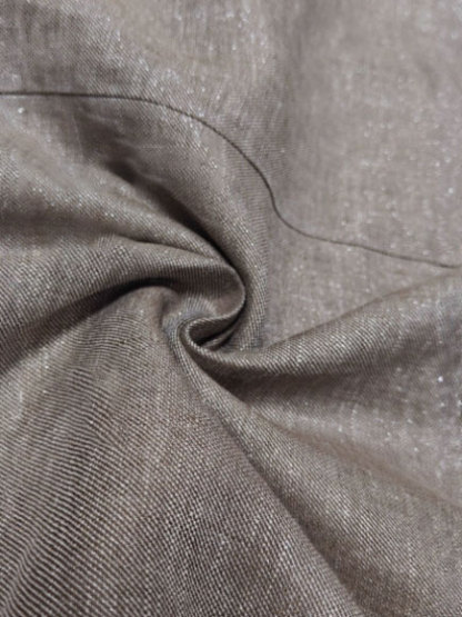 Women's simple and elegant straight-cut long-sleeved blazer/suit jacket for commuting.