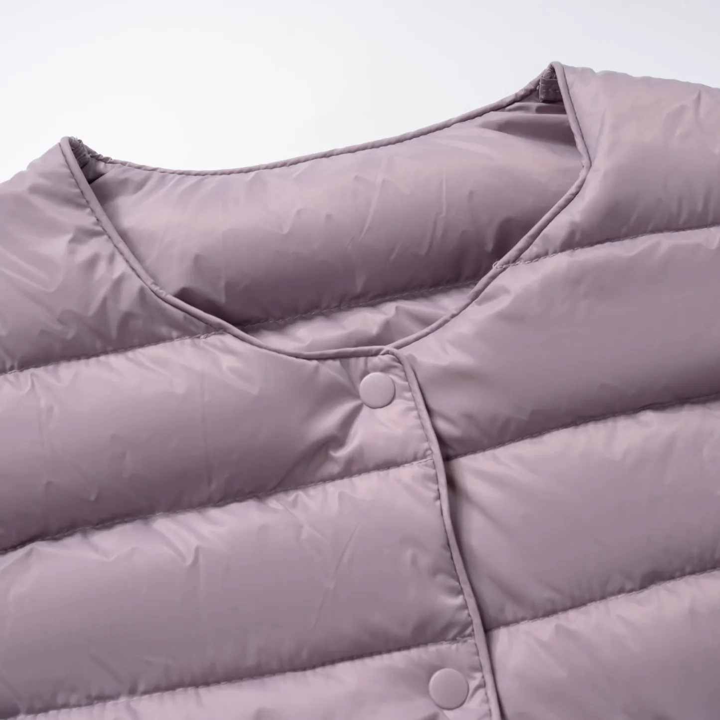 Lightweight down jacket for women, short, round neck