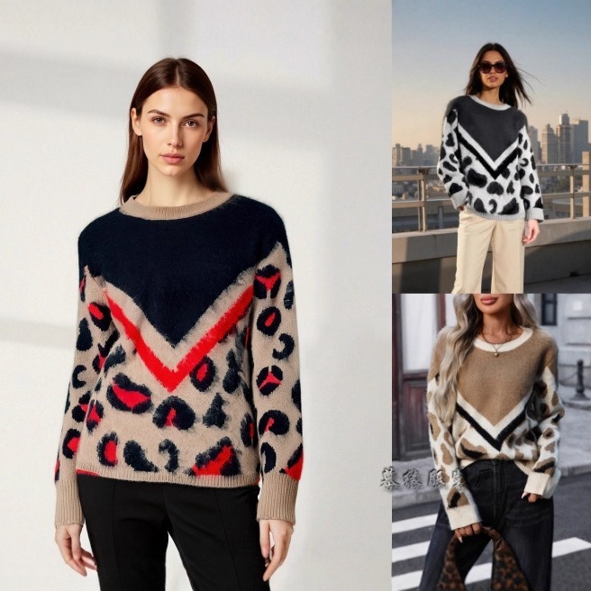 Plush printed knitted pullover crew neck leopard print sweater