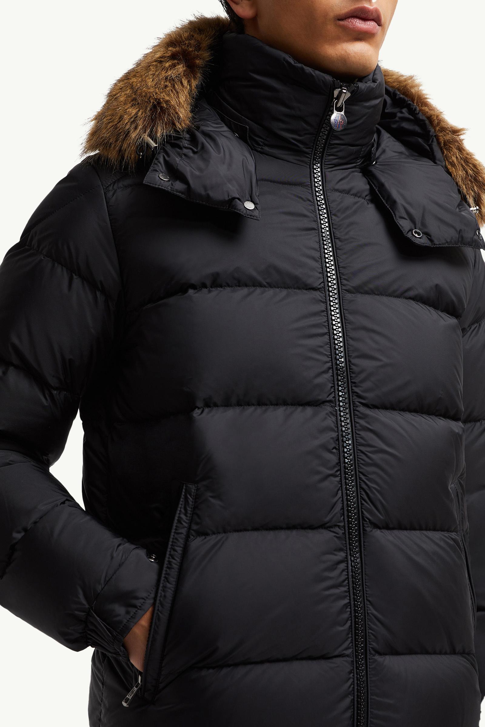 Mayaf Hooded Short Down Jacket