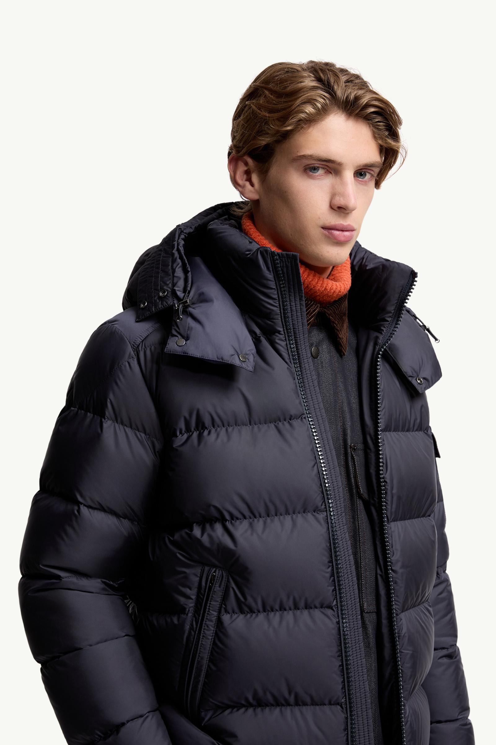 Mayaf Hooded Short Down Jacket