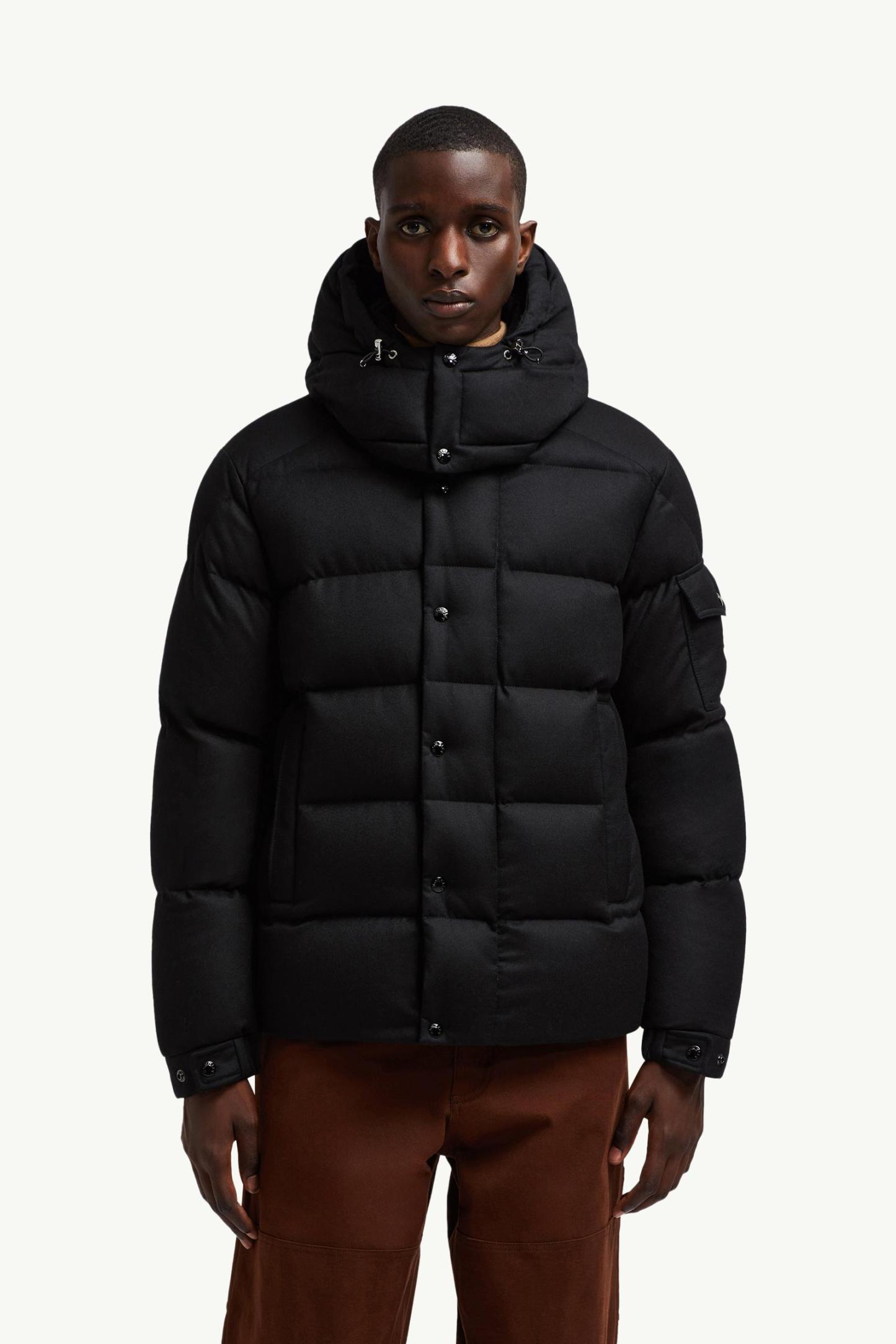 monthtcler Maya 70 Hooded Wool Flannel Short Down Jacket