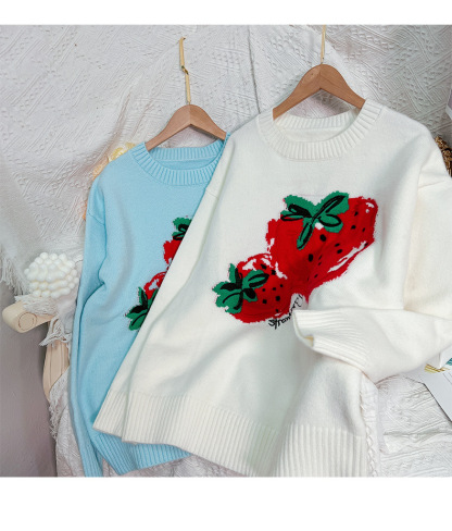 Women's knitted sweater lightweight and stylish