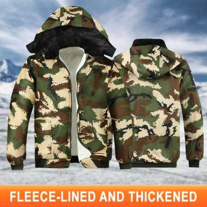 Stylish and warm cotton down jacket with fleece lining and thick outer layer