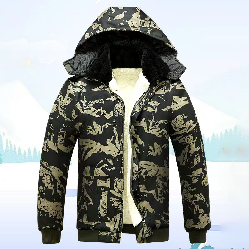Stylish and warm cotton down jacket with fleece lining and thick outer layer