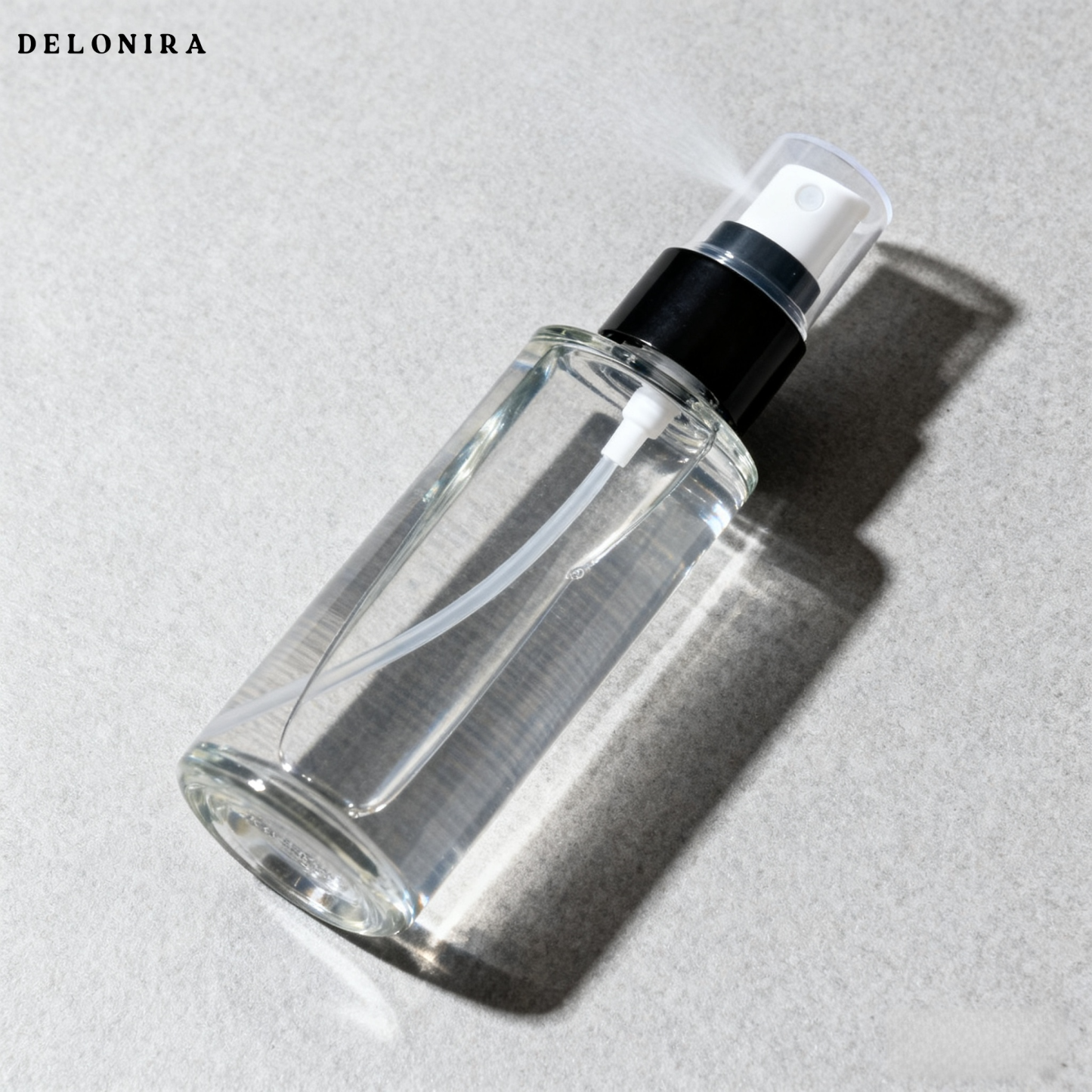 Delonira   langanhaltendes, ölregulierendes und feuchtigkeitsspendendes Make-up-Fixierspray