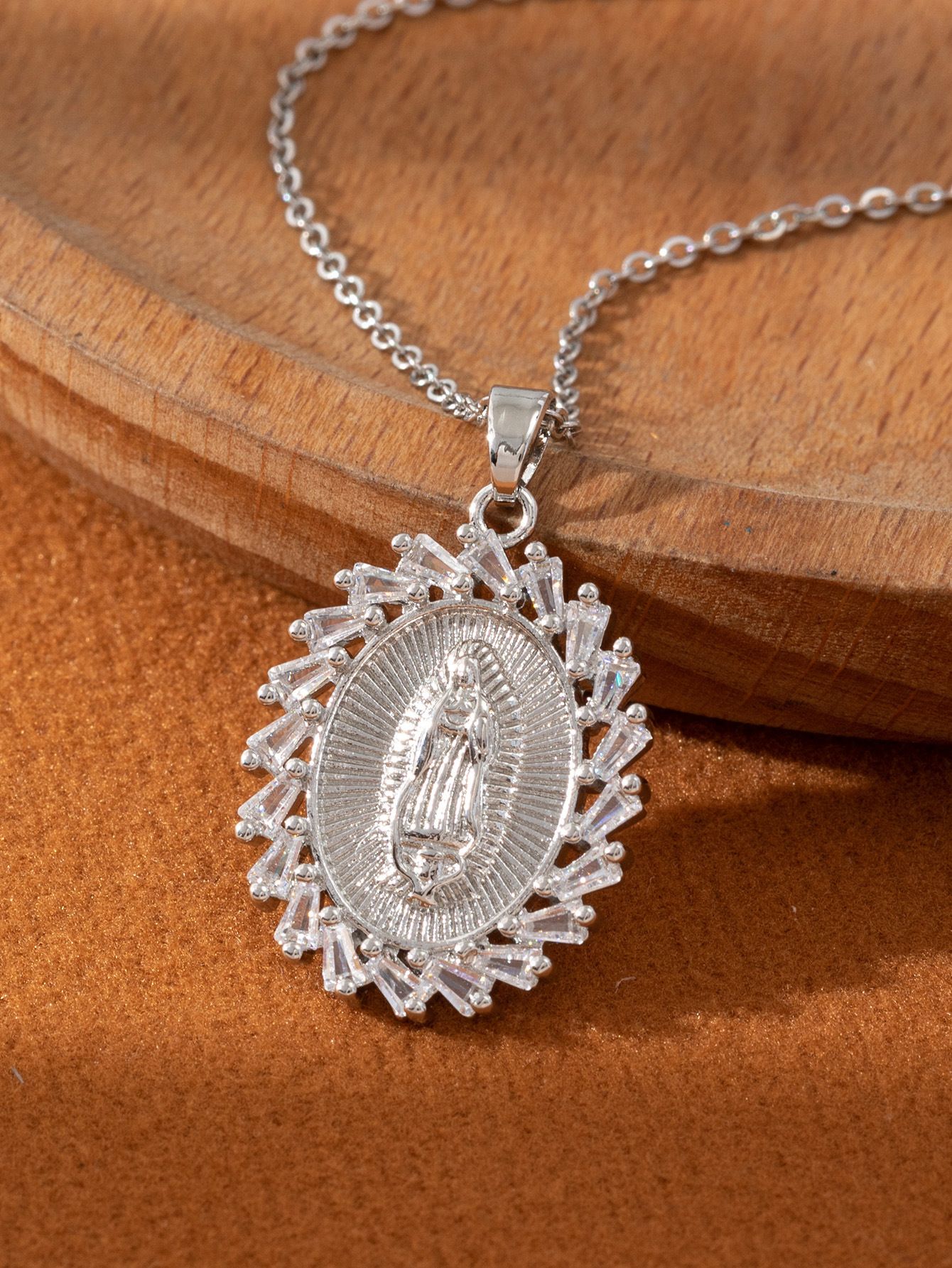 Artistic and retro Virgin Mary necklace