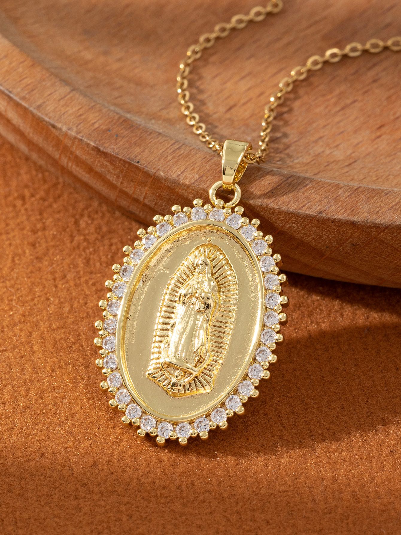 Artistic and retro Virgin Mary necklace