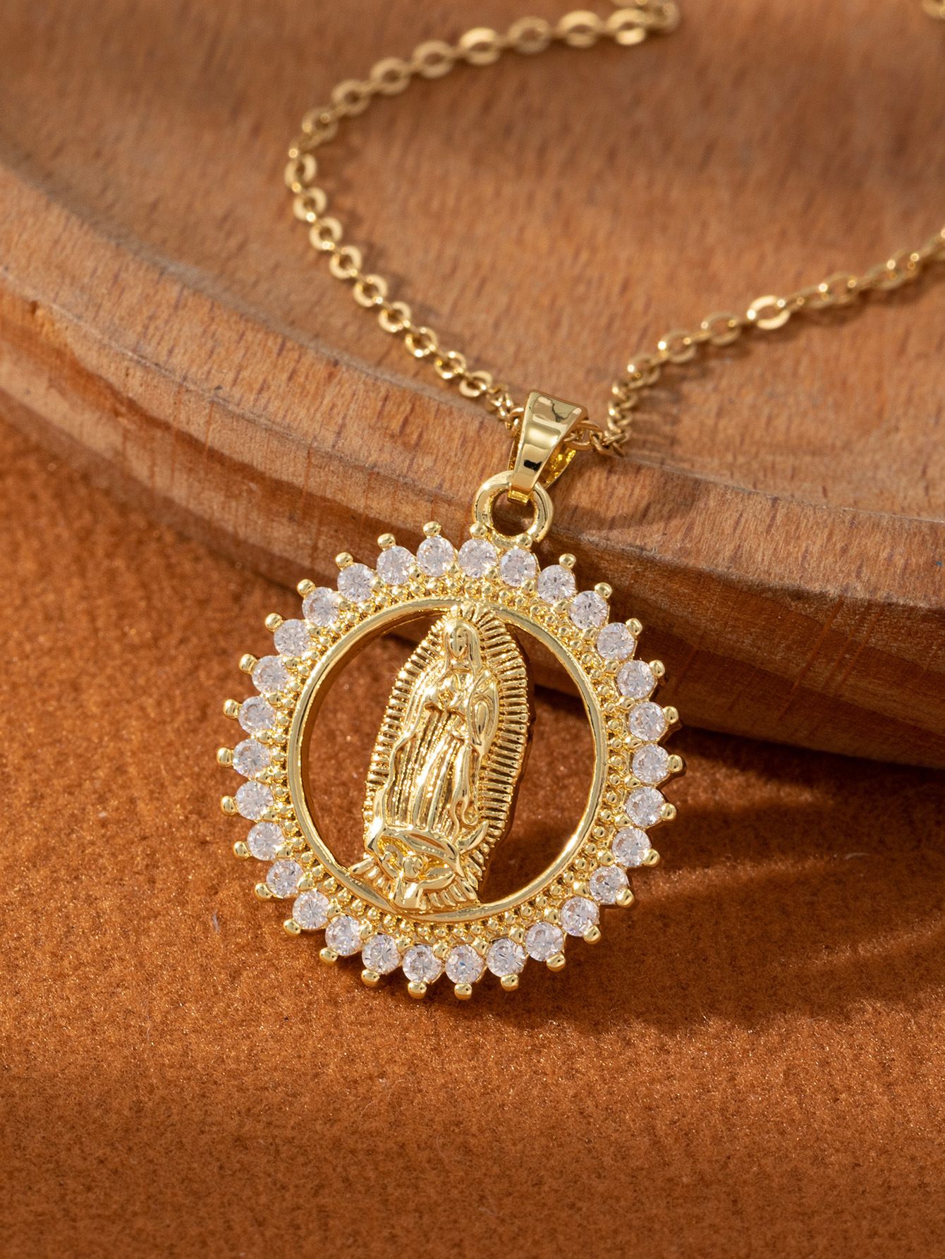 Artistic and retro Virgin Mary necklace