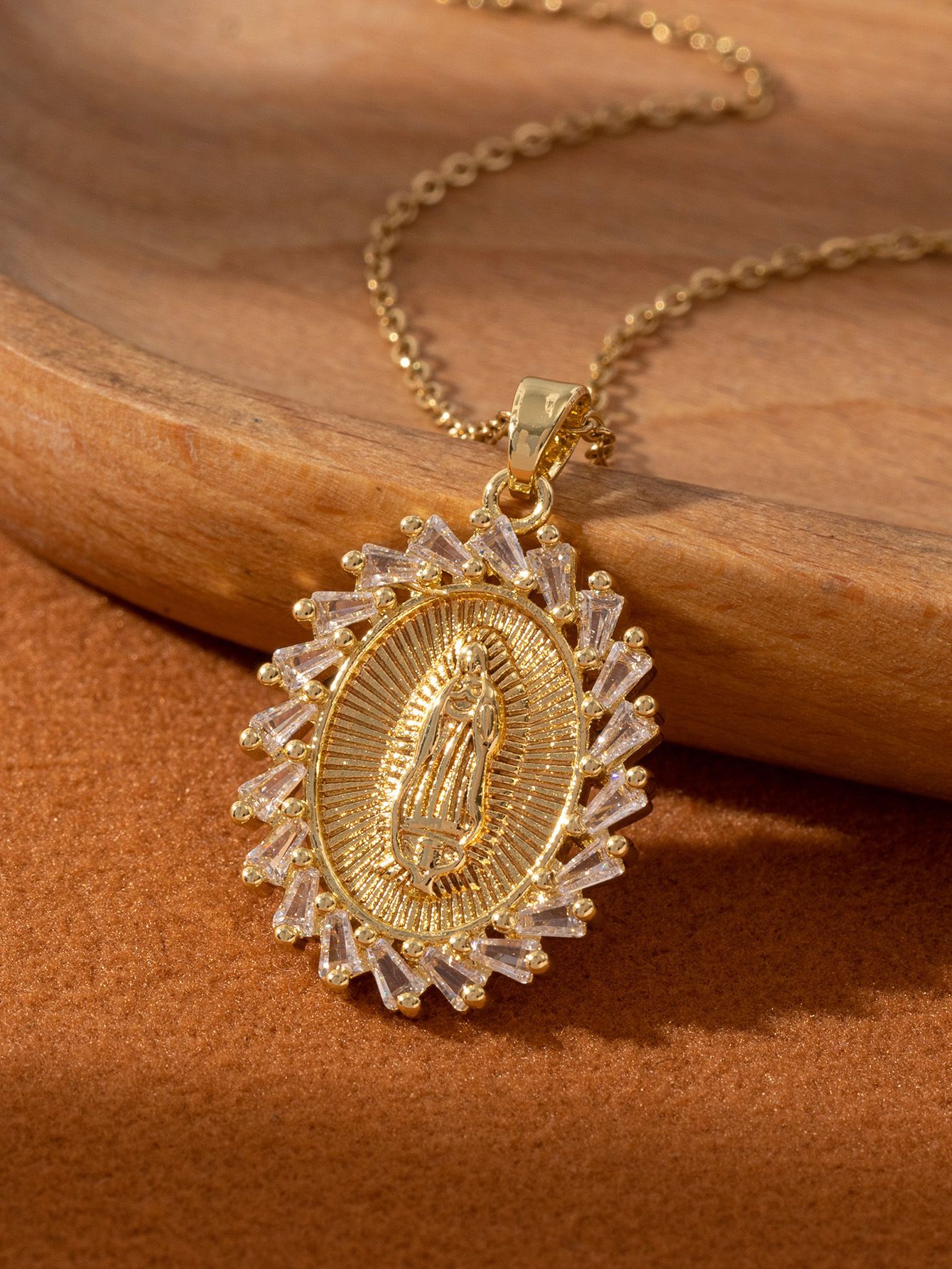 Artistic and retro Virgin Mary necklace
