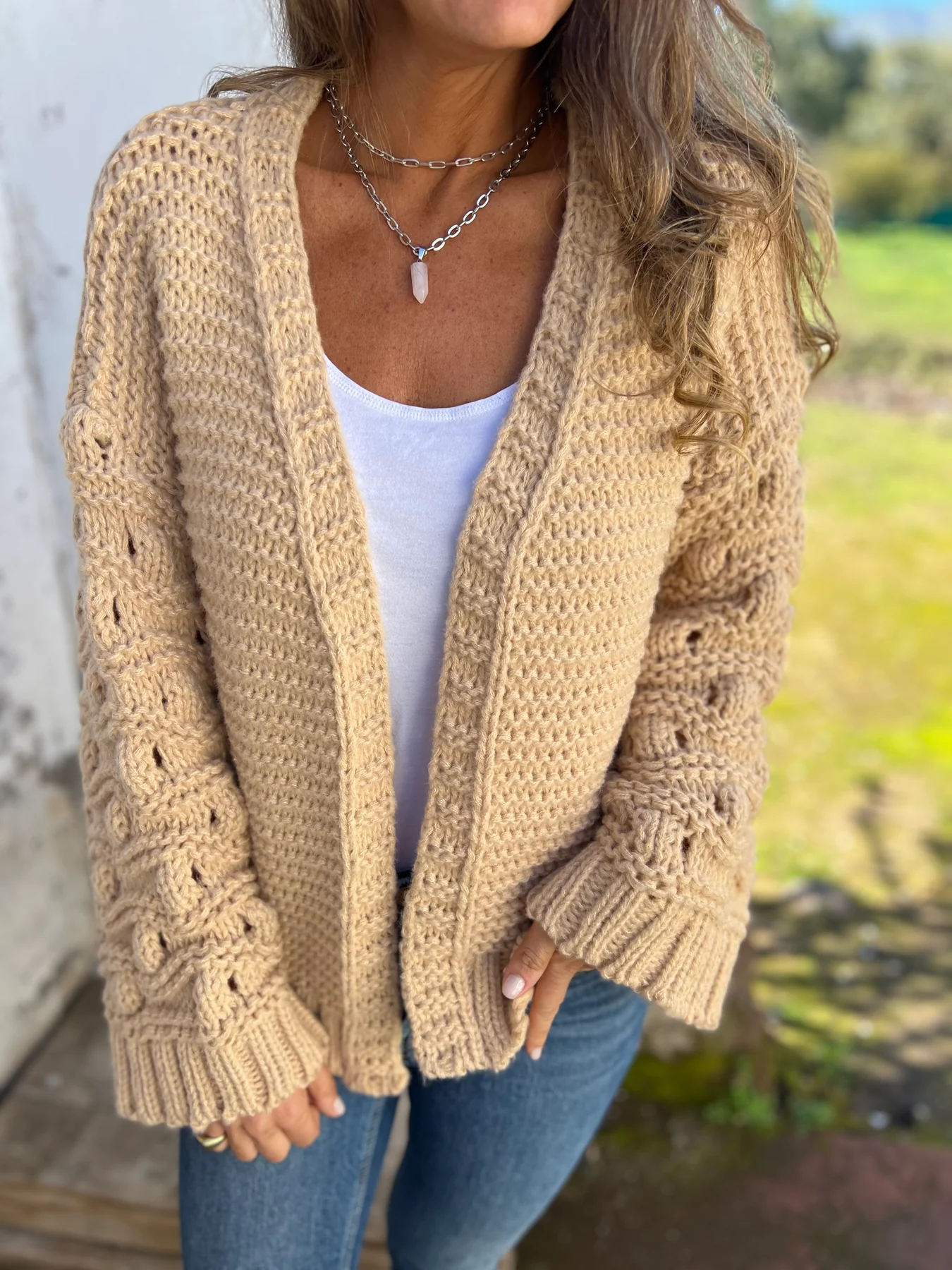 2026 New Fashion Knit Solid Color V-neck Long-sleeved Cardigan