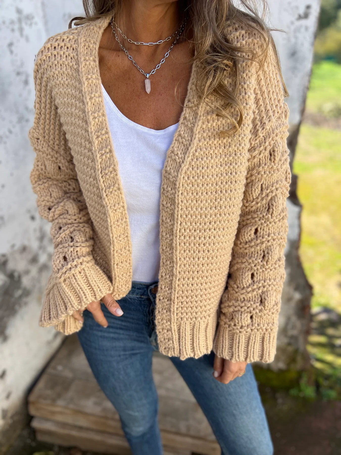 2026 New Fashion Knit Solid Color V-neck Long-sleeved Cardigan